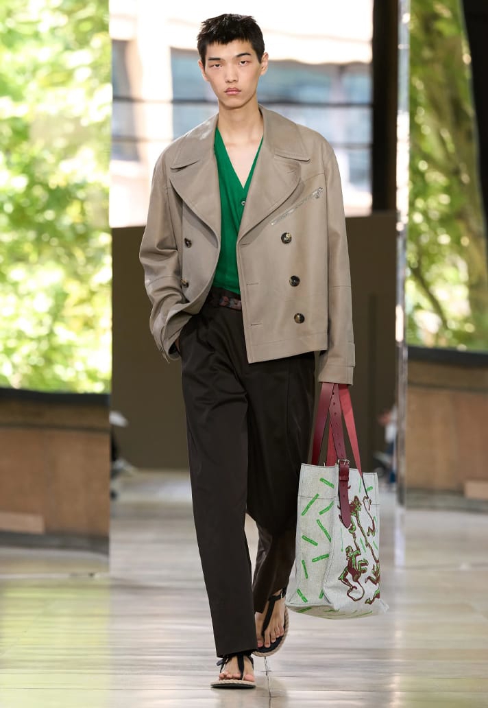 Đồ da cho mùa hè - sự xa xỉ tối thượng của Hermès   - Ảnh 4