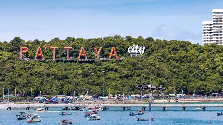 C&aacute;c tour nước ngo&agrave;i gi&aacute; tầm trung đi Th&aacute;i Lan, Singapore, Malaysia ước t&iacute;nh chiếm 60% tổng số tour b&aacute;n ra dịp h&egrave;.