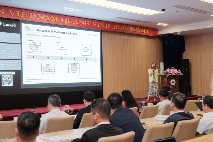 Bà Marion Chaminade, Tham tán Nông nghiệp khu vực Đông Nam Á, Đại sứ quán Pháp