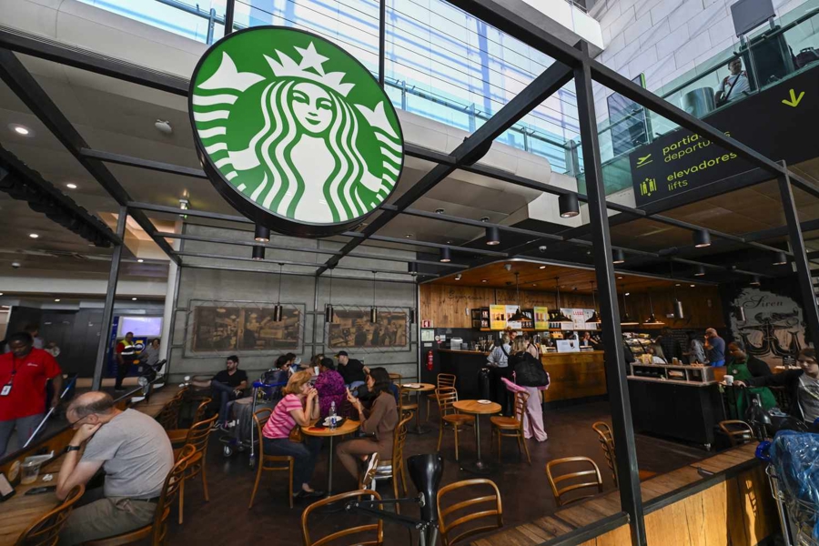 Mức giá của các thương hiệu Trung Quốc thấp hơn nhiều so với Starbucks.