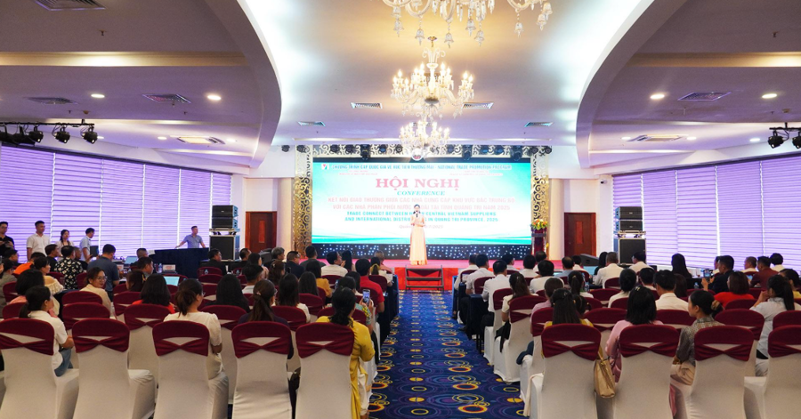 Toàn cảnh hội nghị