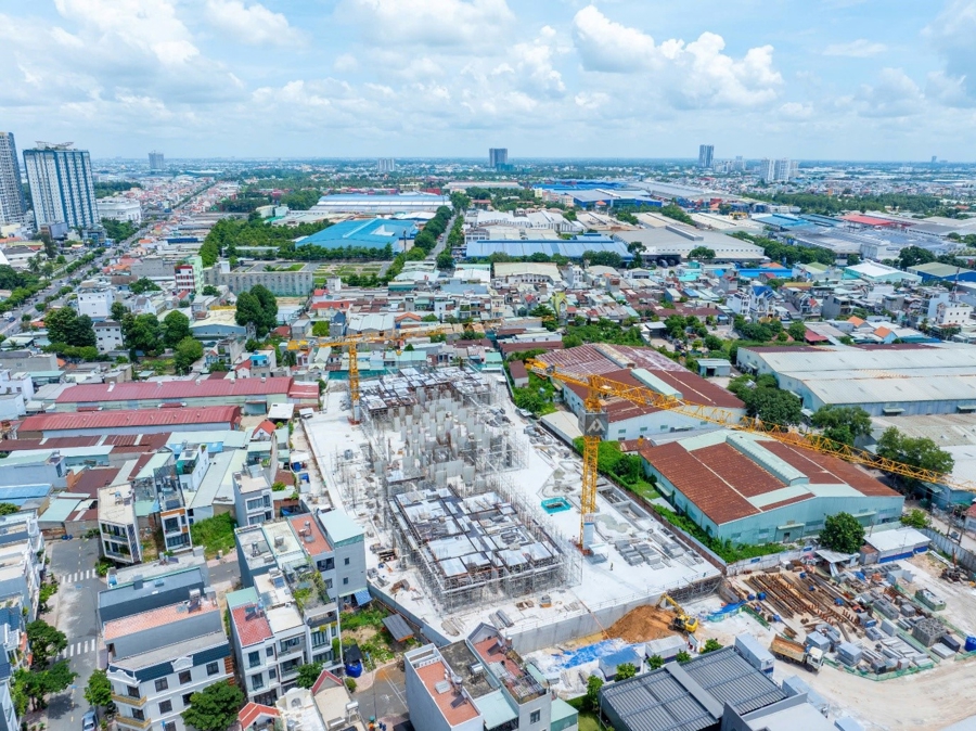 Tháng 7/2025, Tháp AVIS của TT AVIO đã hoàn thành hai tầng hầm và đang thi công tầng 1.
