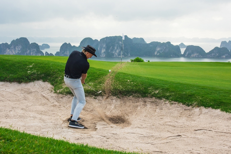 Triệu phú làng golf trở thành Đại sứ du lịch Việt Nam - Ảnh 1