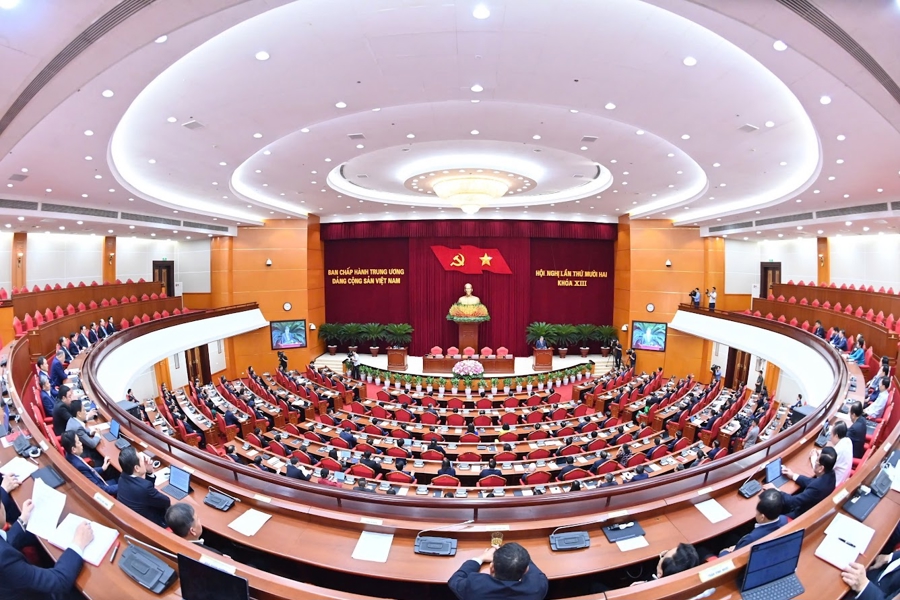 Thông báo Hội nghị lần thứ 12 Ban Chấp hành Trung ương Đảng khóa XIII - Ảnh 1