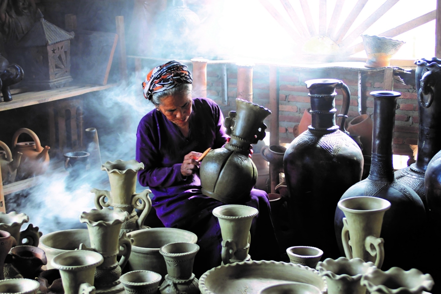 Làng gốm Bàu Trúc.