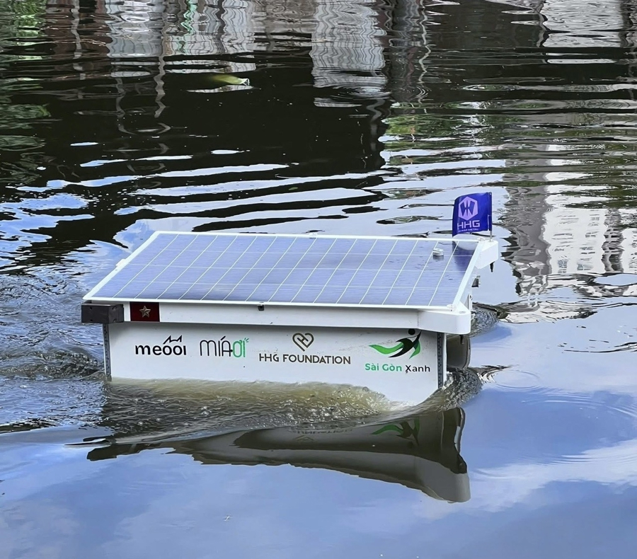Robot thu gom r&aacute;c dưới nước - Ảnh: S&agrave;i G&ograve;n Xanh.