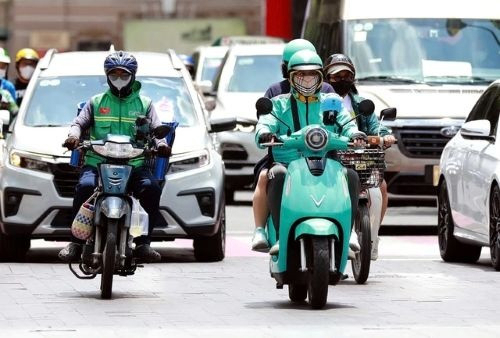 Hỗ trợ chuyển đổi phương tiện giao thông xanh để không còn xe máy xăng trong vành đai 1 Hà Nội - Ảnh 2