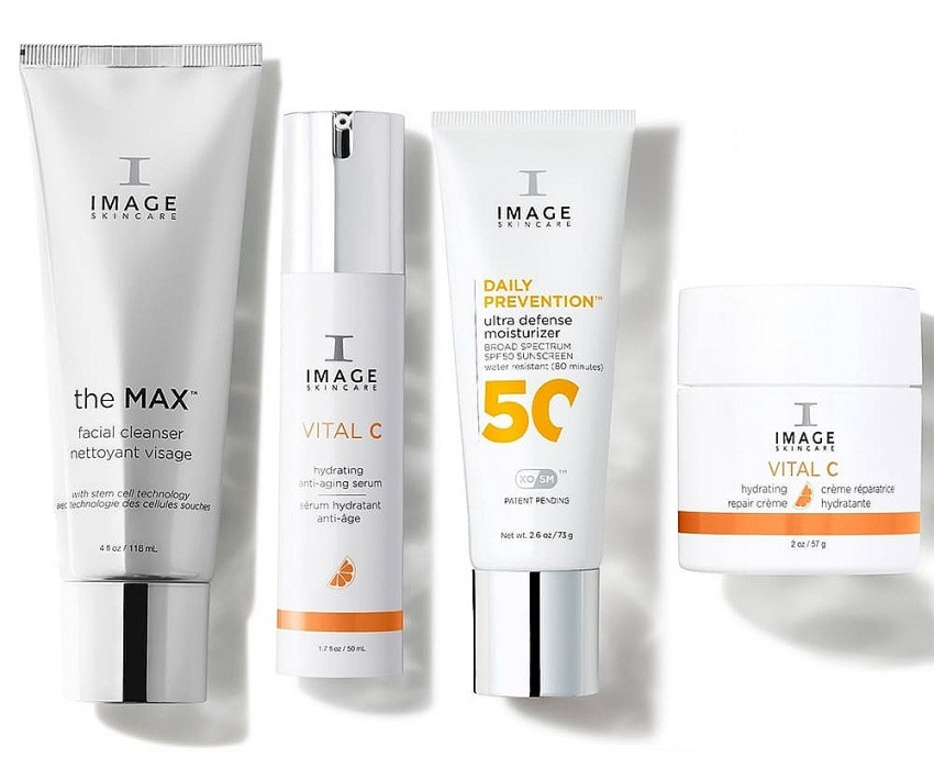 Một số mỹ phẩm mang nhãn hiệu Image Skincare do Công ty TNHH Thương mại Minh Khương phân phối.
