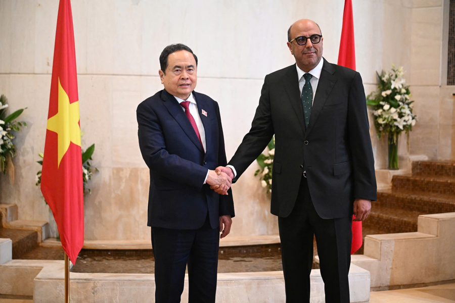 Chủ tịch Quốc hội Trần Thanh Mẫn v&agrave; Chủ tịch Thượng viện Vương quốc Morocco Mohamed Ould Errachid - Ảnh: Quochoi.vn