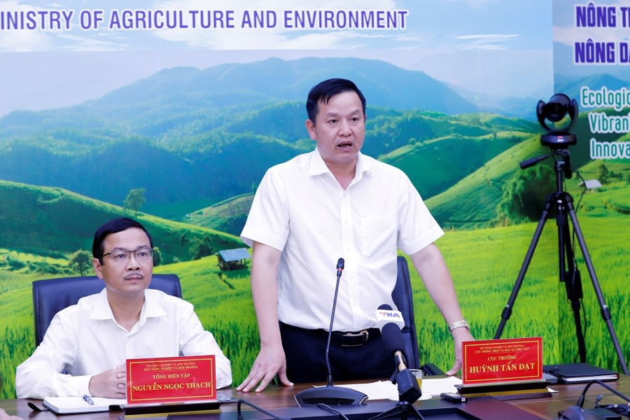 Ông Huỳnh Tấn Đạt: "Cục Trồng trọt và Bảo vệ thực vật đang xây dựng sổ tay hướng dẫn chi tiết cho toàn bộ 22 thủ tục hành chính được phân cấp".