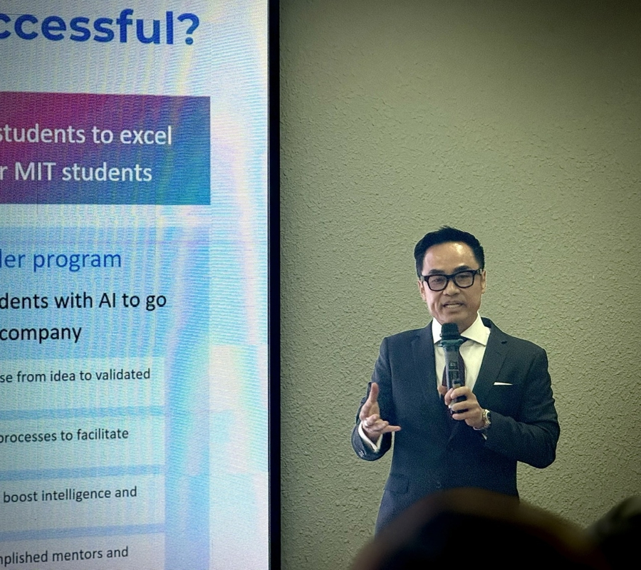 Shark Louis Nguyễn, Chủ tịch HĐQT kiêm Tổng Giám đốc Công ty Quản lý Qũy Đầu tư Saigon Asset Management (SAM).