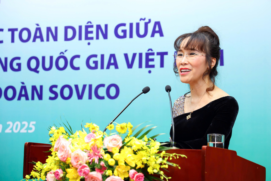 Chủ tịch HĐQT SOVICO Nguyễn Thị Phương Thảo mong muốn hai Tập đo&agrave;n hợp t&aacute;c chặt chẽ, hiệu quả, x&acirc;y dựng v&agrave; ph&aacute;t huy nền văn ho&aacute; doanh nghiệp d&acirc;n tộc Việt Nam, trở th&agrave;nh h&igrave;nh mẫu hợp t&aacute;c giữa DNNN v&agrave; tư nh&acirc;n trong vai tr&ograve; ph&aacute;t triển kinh tế.