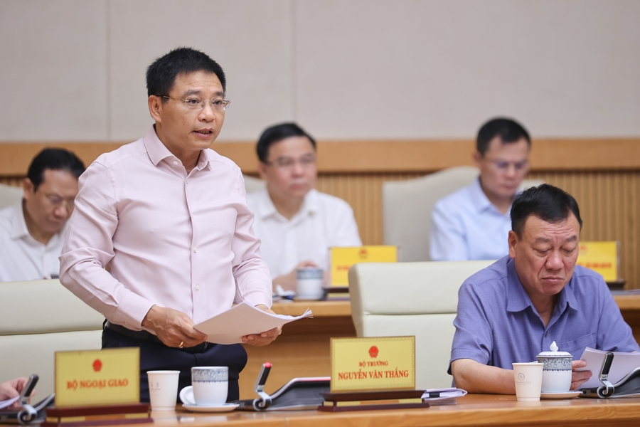 Thủ tướng yêu cầu xây dựng nghị quyết về thích ứng linh hoạt và hiệu quả với chính sách thuế đối ứng của Mỹ - Ảnh 3