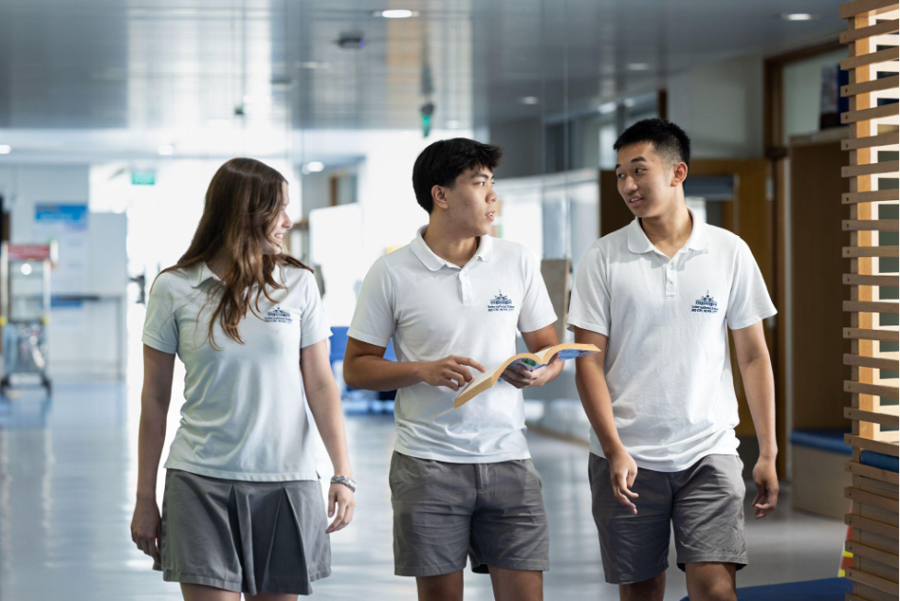 Beyond the benchmarks: Celebrating the growth and global readiness of ISHCMC’s Class of 2025 - Ảnh 3